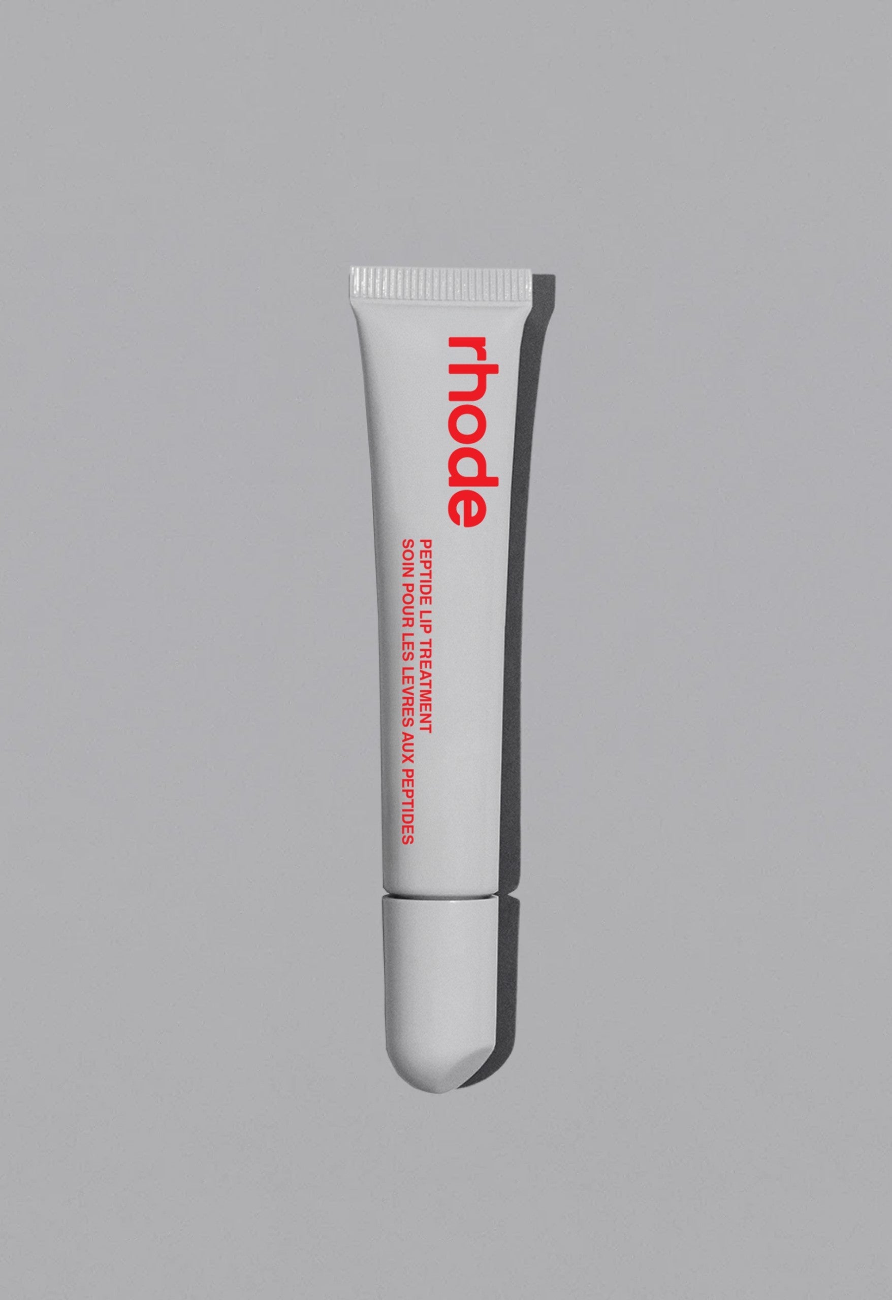 soin des lèvres aux peptides, glaçage à la fraise